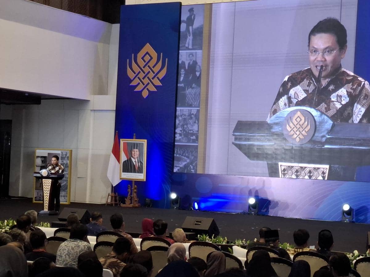 Direktur Jenderal Perlindungan Kebudayaan dan Tradisi Kementerian Kebudayaan, Restu Gunawan saat melaporkan penulisan ulang sejarah. (IDN Times/Amir Faisol)