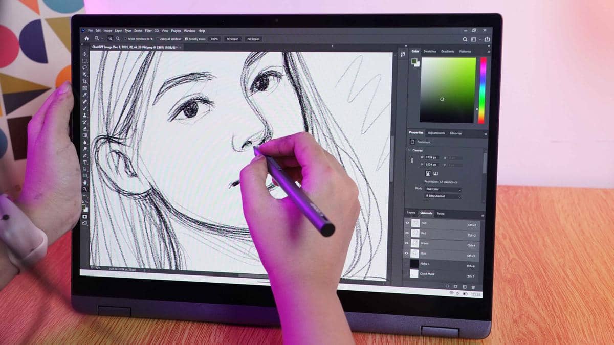 Gambar 1. HYPE R Flip.jpg