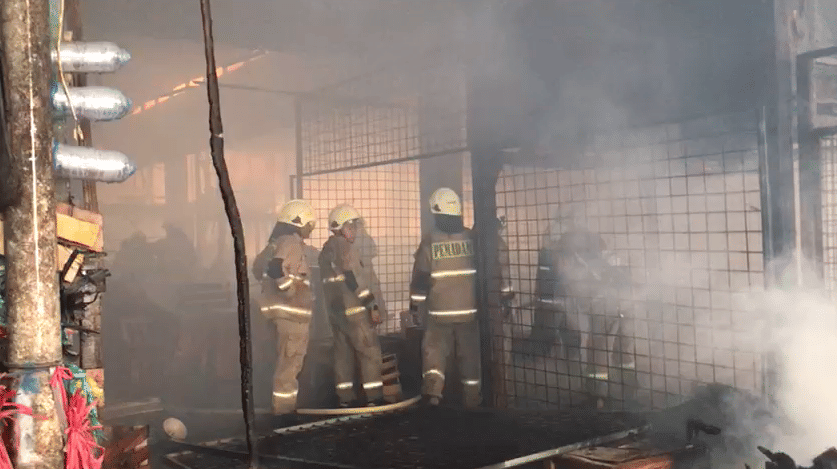 Kebakaran di Pasar Induk Kramat Jati