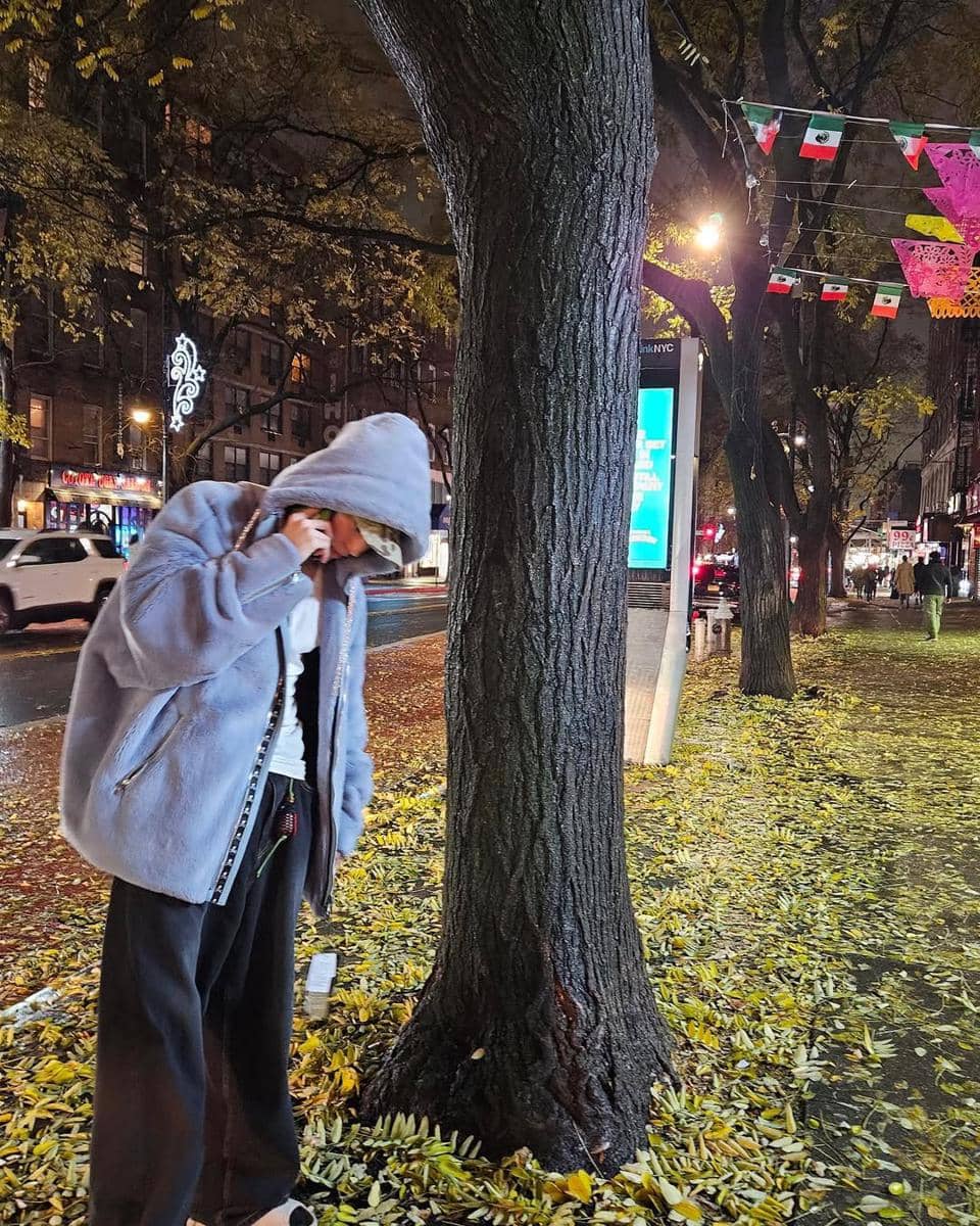 Style hangout tahun baru ala Taeyong NCT