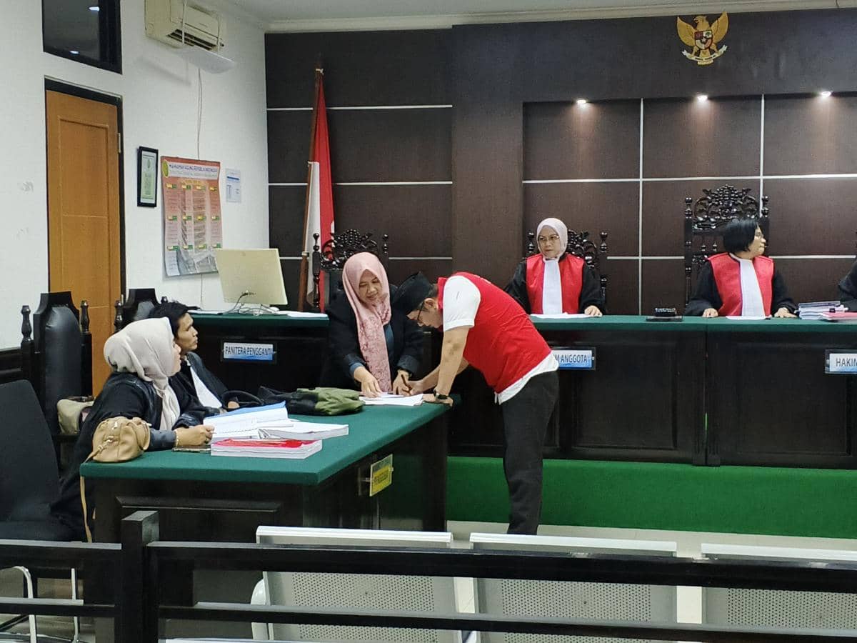 Terdakwa Aditya saat menghadiri persidangan (Dok. Khaerul Anwar)