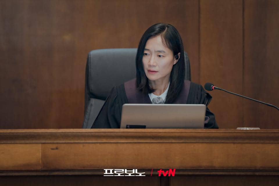 still cuts drama Pro Bono