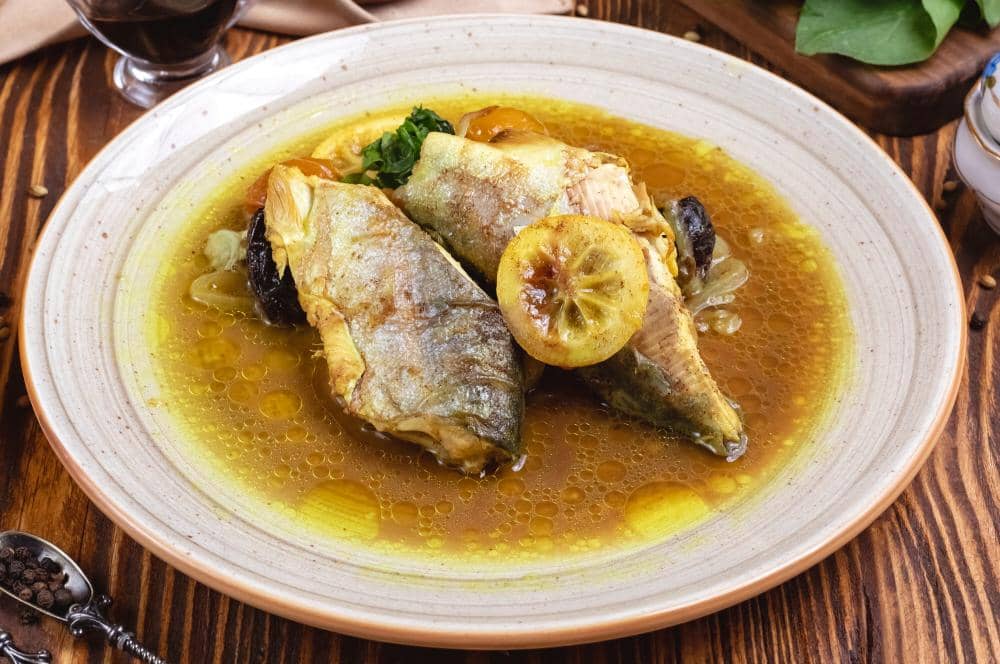 Ilustrasi ikan kukus jahe