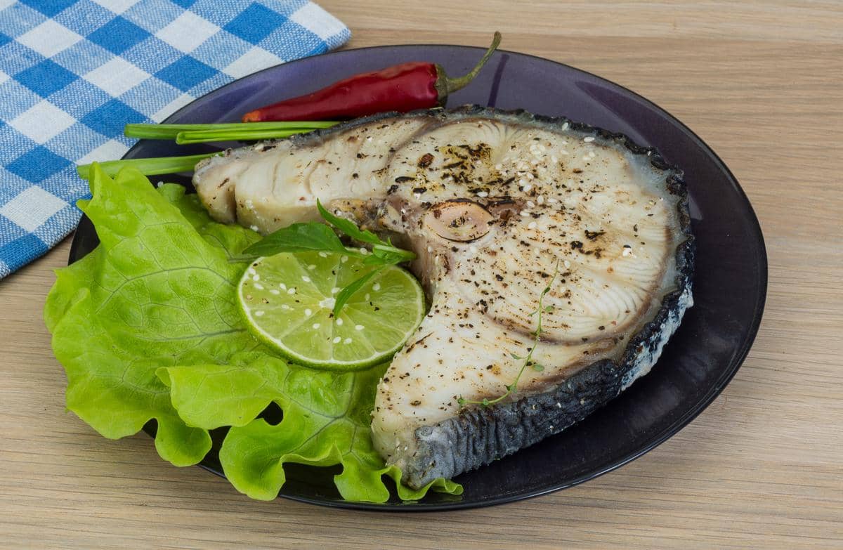 ilustrasi ikan kukus