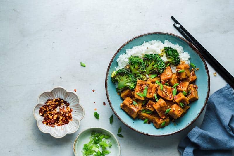 ilustrasi tahu tempe kecap