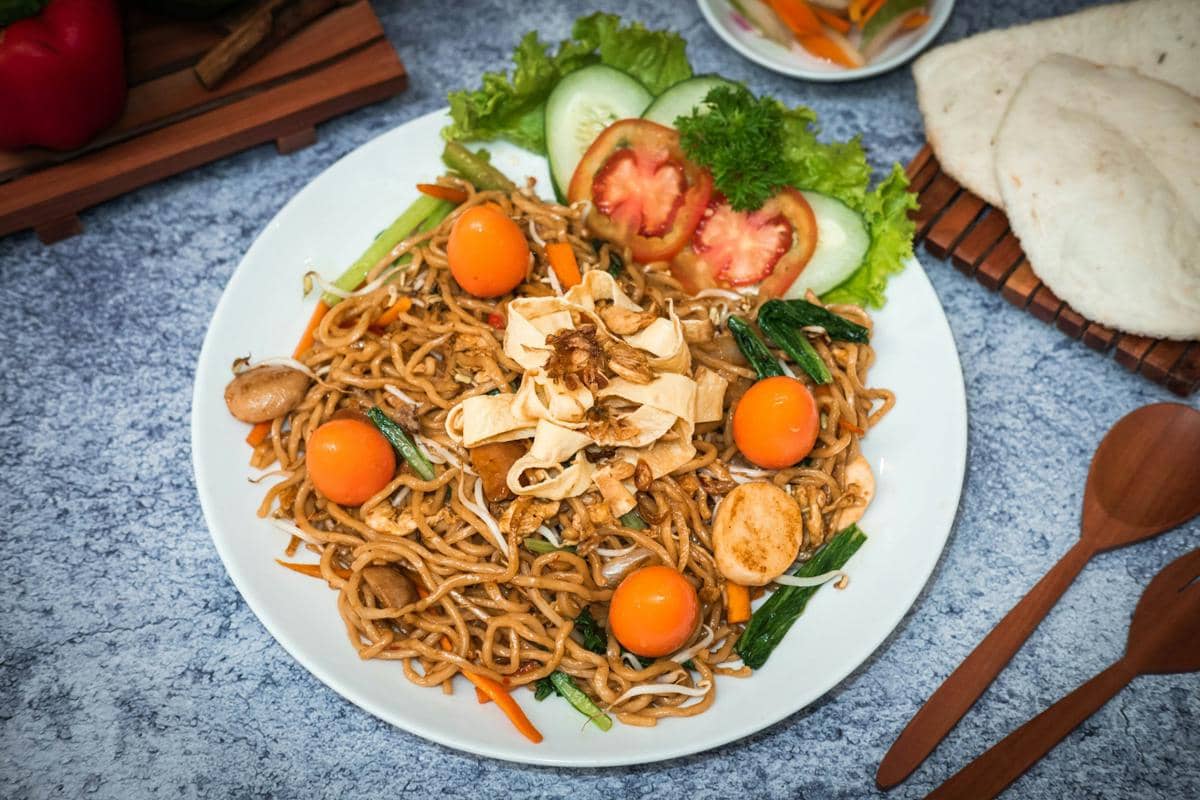 ilustrasi mie goreng