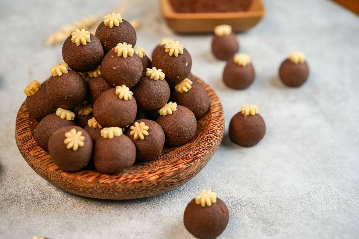 ilustrasi nastar manggis