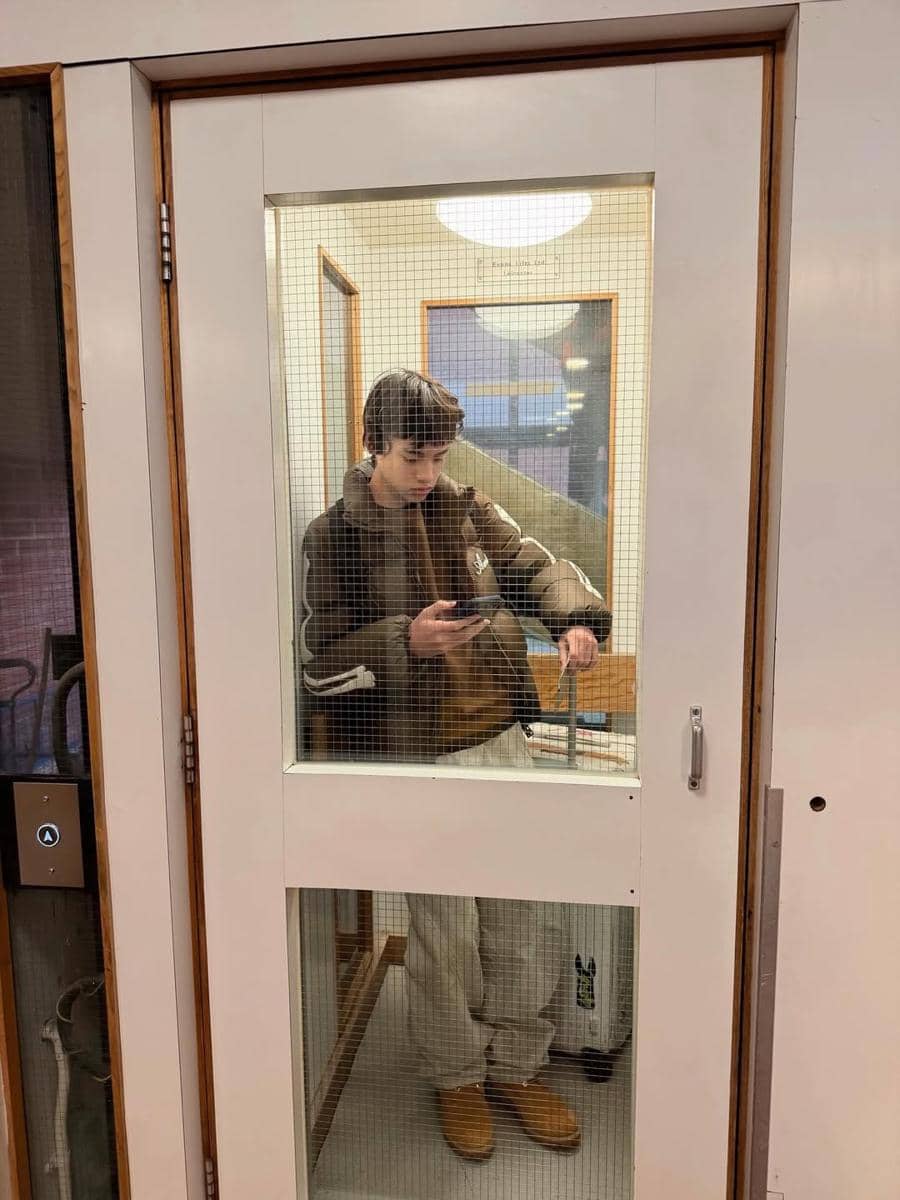 Noah anak BCL ikut winter camp di Oxford University.