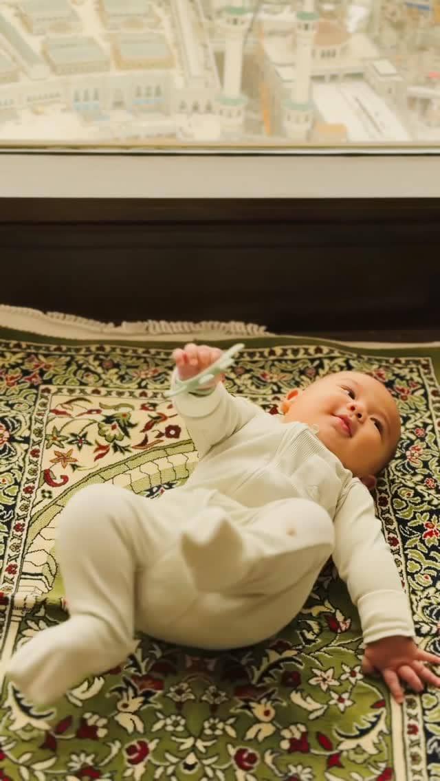 Baby Arash perdana jalani umrah