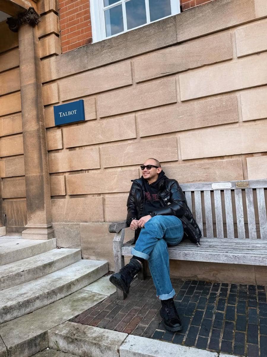 Noah anak BCL ikut winter camp di Oxford University.