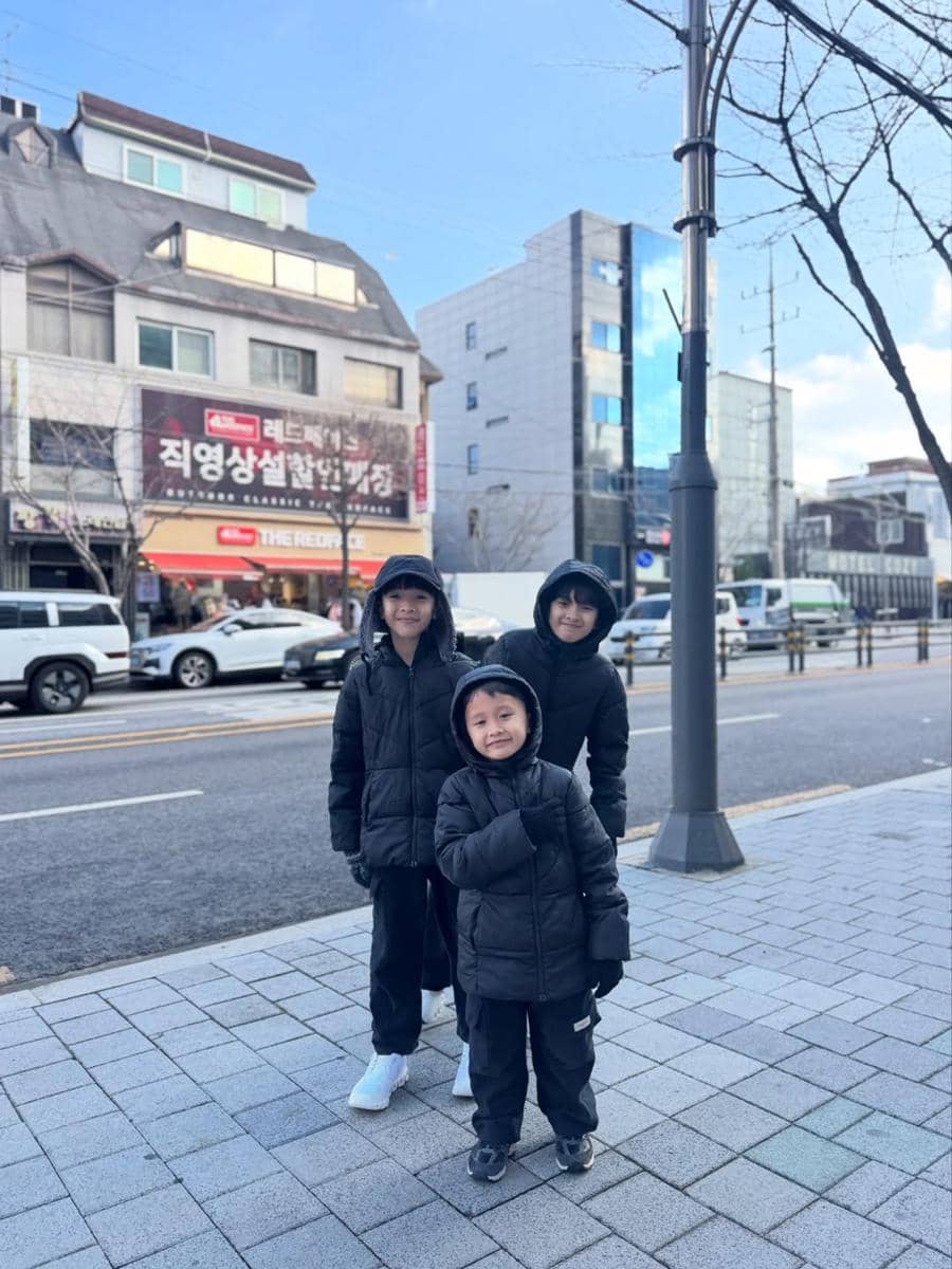 Keluarga Zaskia Adya Mecca liburan ke Korea Selatan