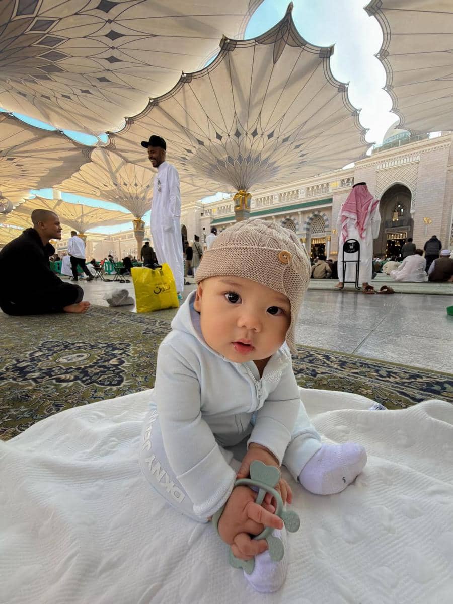 Baby Arash perdana jalani umrah
