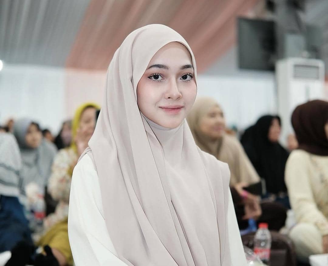 Inspirasi makeup ala Aliyah Balqis 