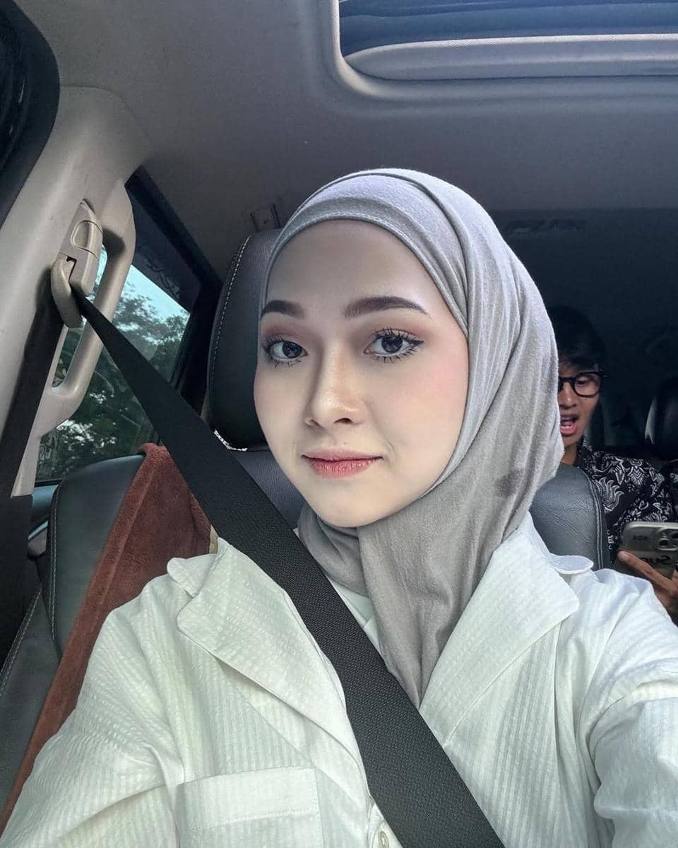 Inspirasi makeup ala Aliyah Balqis 