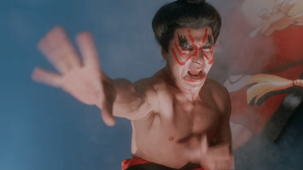 Jackie Chan Honda. (Dok. Golden Harvest/City Hunter 1993)