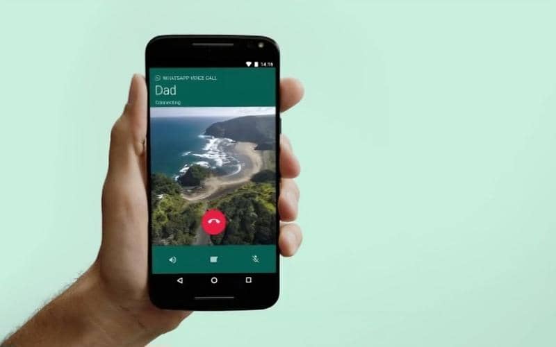 ilustrasi panggilan tak terjawab di WhatsApp
