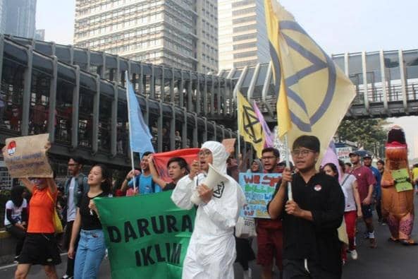 Protes yang dilakukan oleh Extinction Rebellion di Jakarta, Indonesia, pada Oktober 2019.