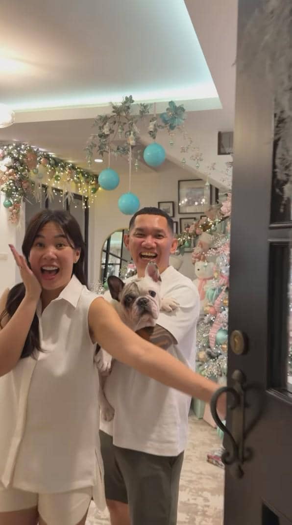 perayaan Natal Marlene Hariman (instagram.com/keanuagl)