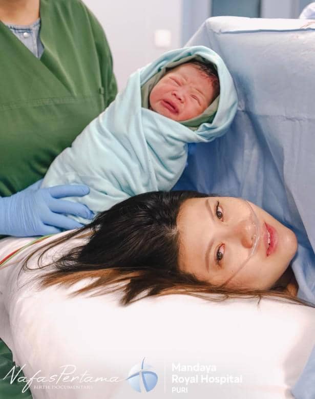 Istri Anthony Ginting Melahirkan Anak Pertama (instagram.com/mitziabigail)