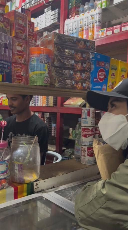 Marissya Icha Borong Isi Warung di Aceh (instagram.com/marissyaichareal)