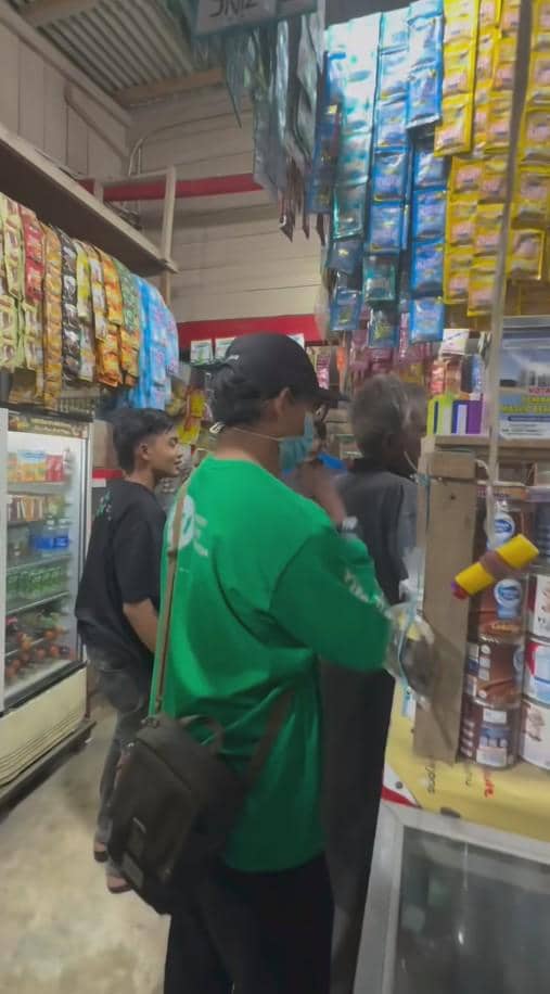 Marissya Icha Borong Isi Warung di Aceh (instagram.com/marissyaichareal)