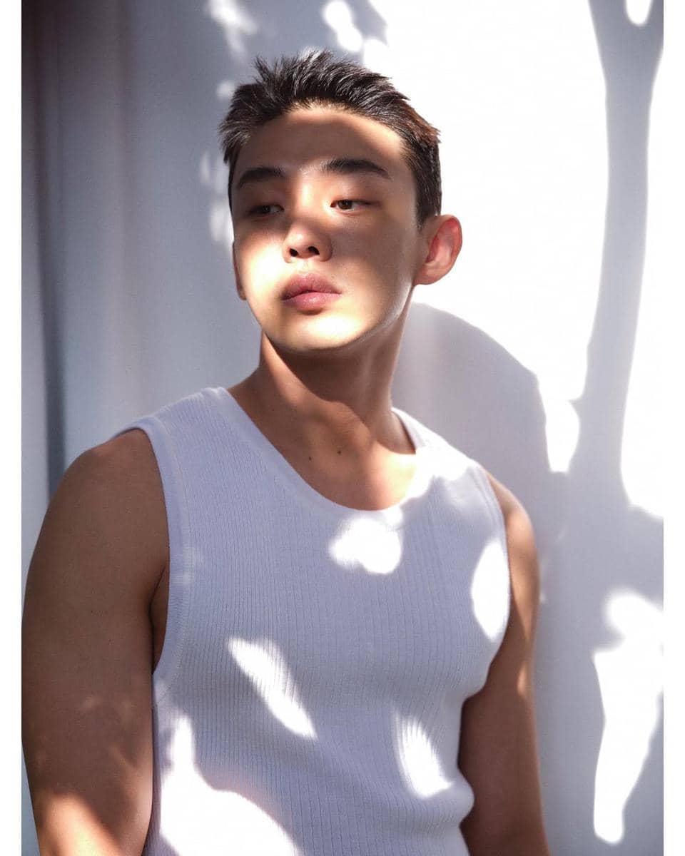 potret Yoo Ah In