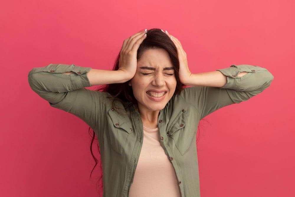 ilustrasi seseorang sedang frustras