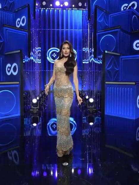 Potret evening gown miss cosmo thailand