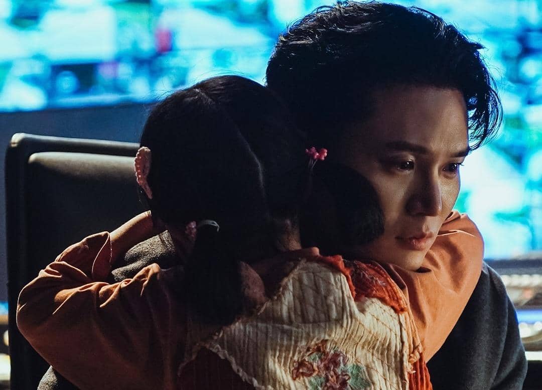 Han Joon Woo di drama Heroes Next Door