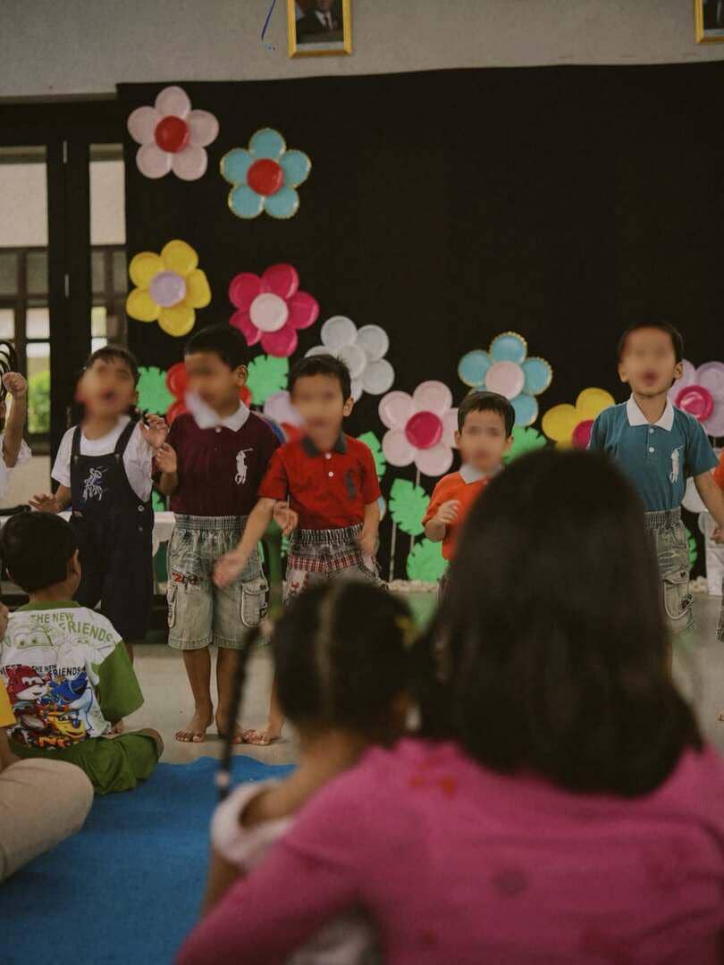 Nikita Willy rayakan ulang tahun Nael di panti asuhan