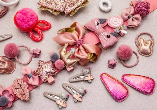 Ilustrasi jepitan rambut