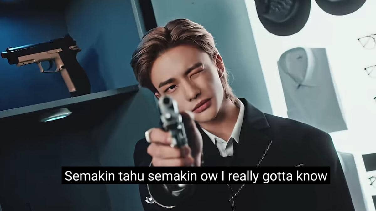 cuplikan MV "Give Me Your TMI"