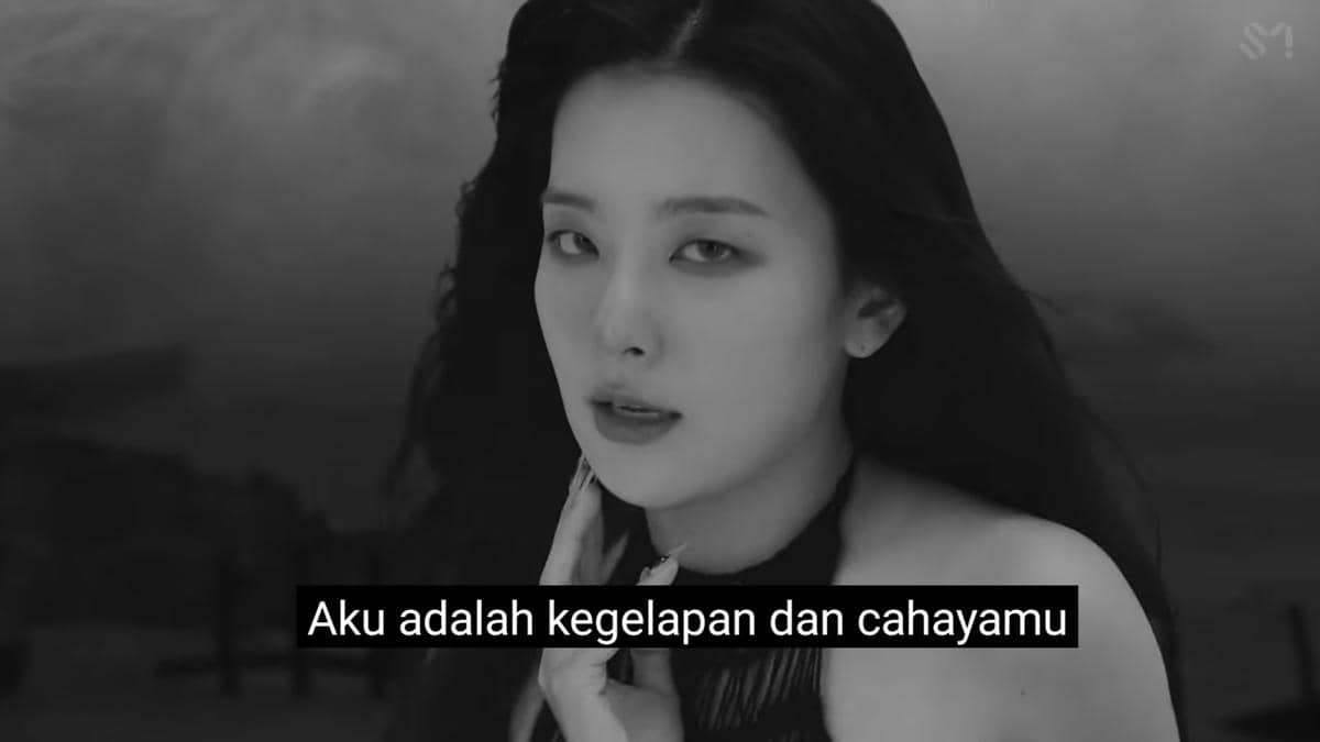 cuplikan MV "28 Reasons"