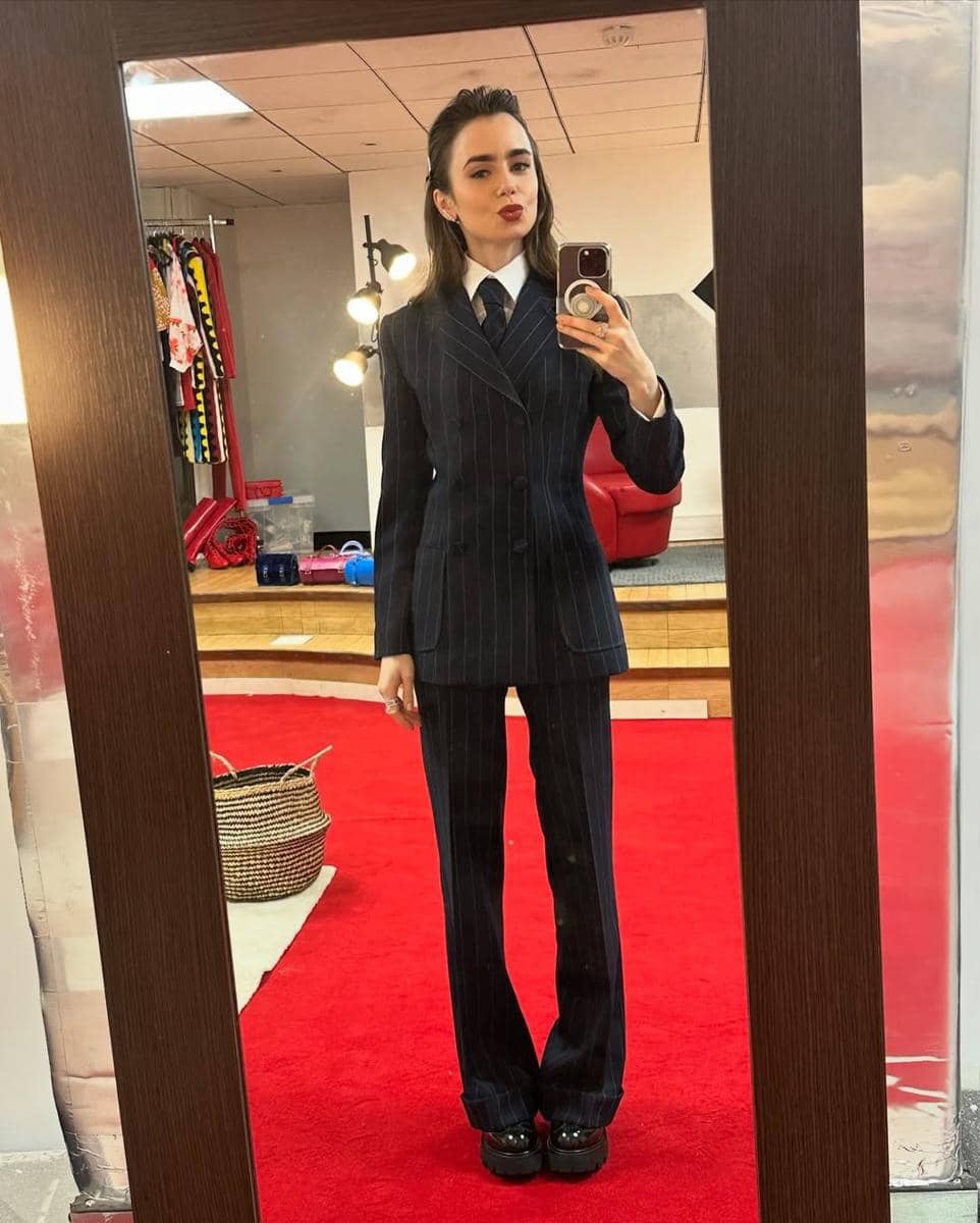 Inspirasi OOTD ala Lily Collins 