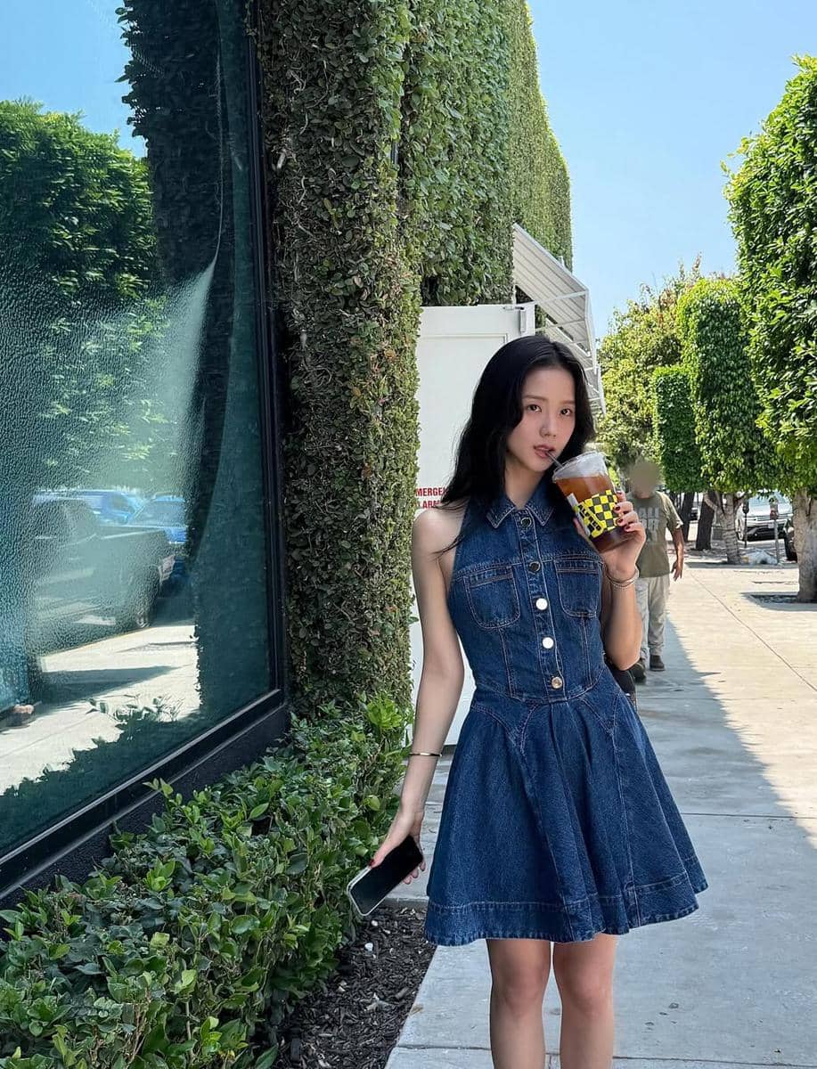 outfit Jisoo BLACKPINK