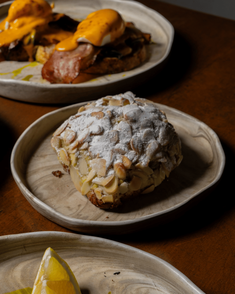 beberapa menu di The Coffee Library