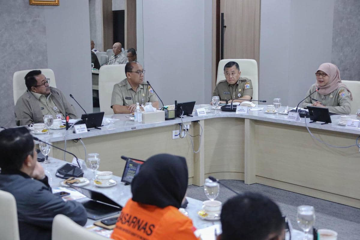 Pemprov DKI Jakarta memperkuat langkah mitigasi dalam menghadapi musim penghujan dan potensi cuaca ekstrem