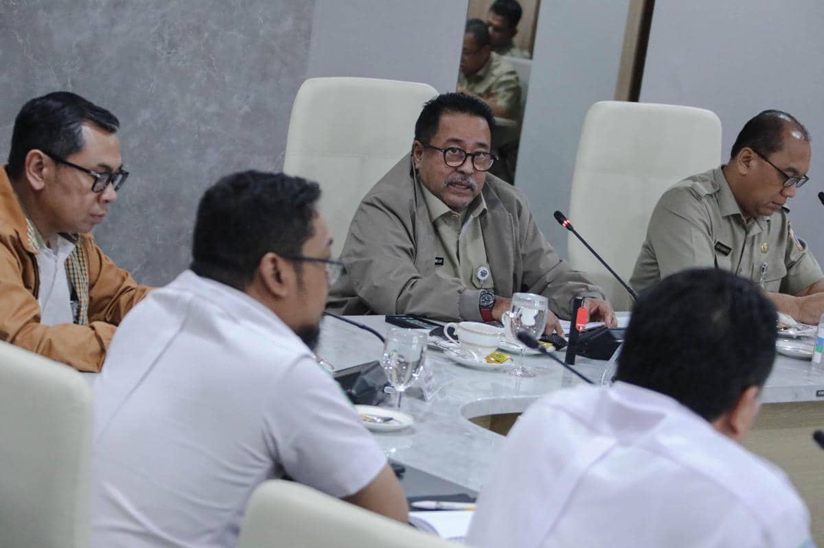 Pemprov DKI Jakarta memperkuat langkah mitigasi dalam menghadapi musim penghujan dan potensi cuaca ekstrem
