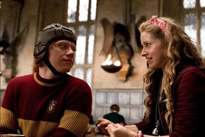 cuplikan adegan Ron Weasley dan Lavender Brown dalam film Harry Potter and the Half-Blood Prince