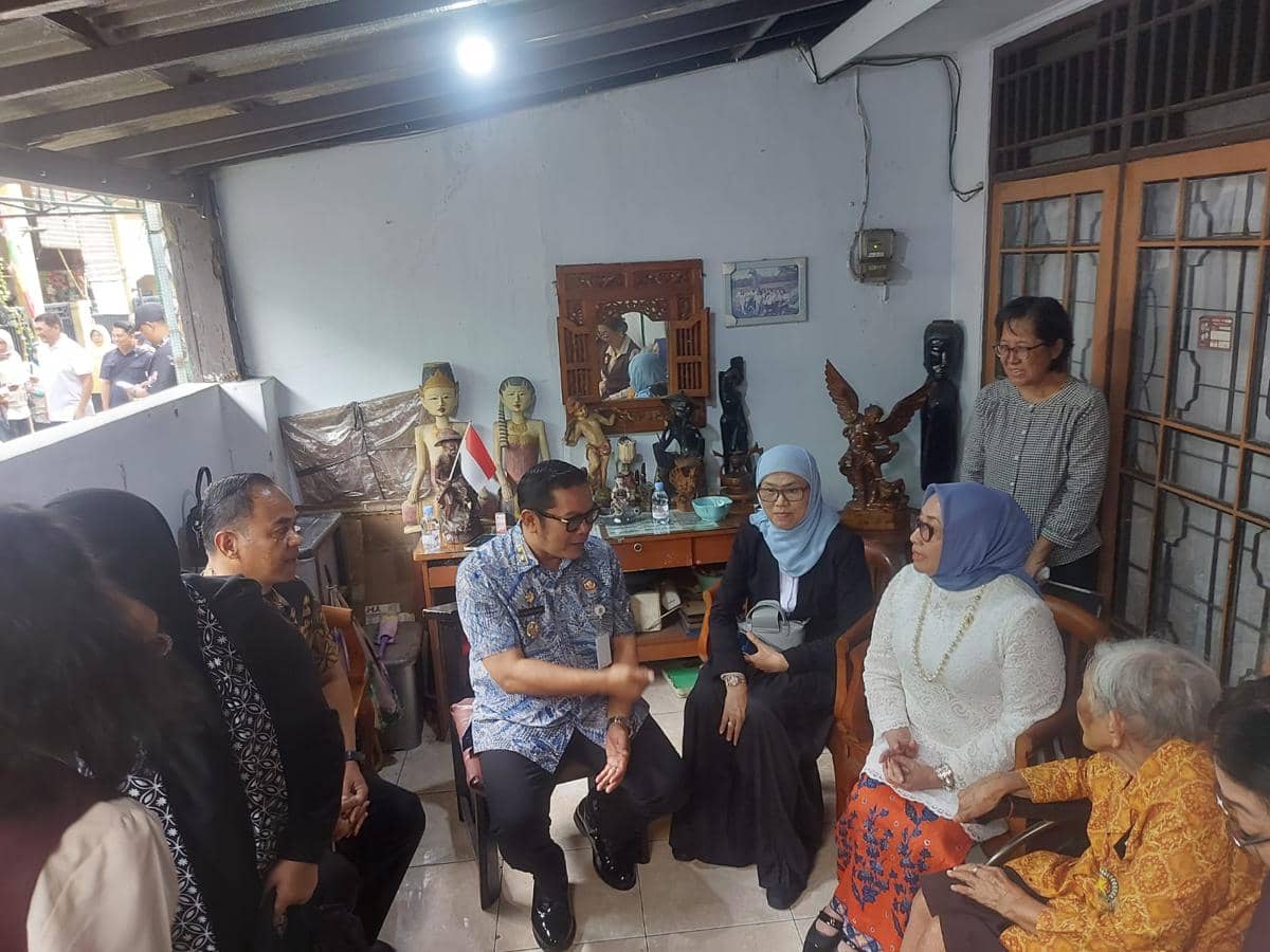 Menteri PPPA, Arifah Fauzi mengunjungi pejuang veteran wanita di Tangerang
