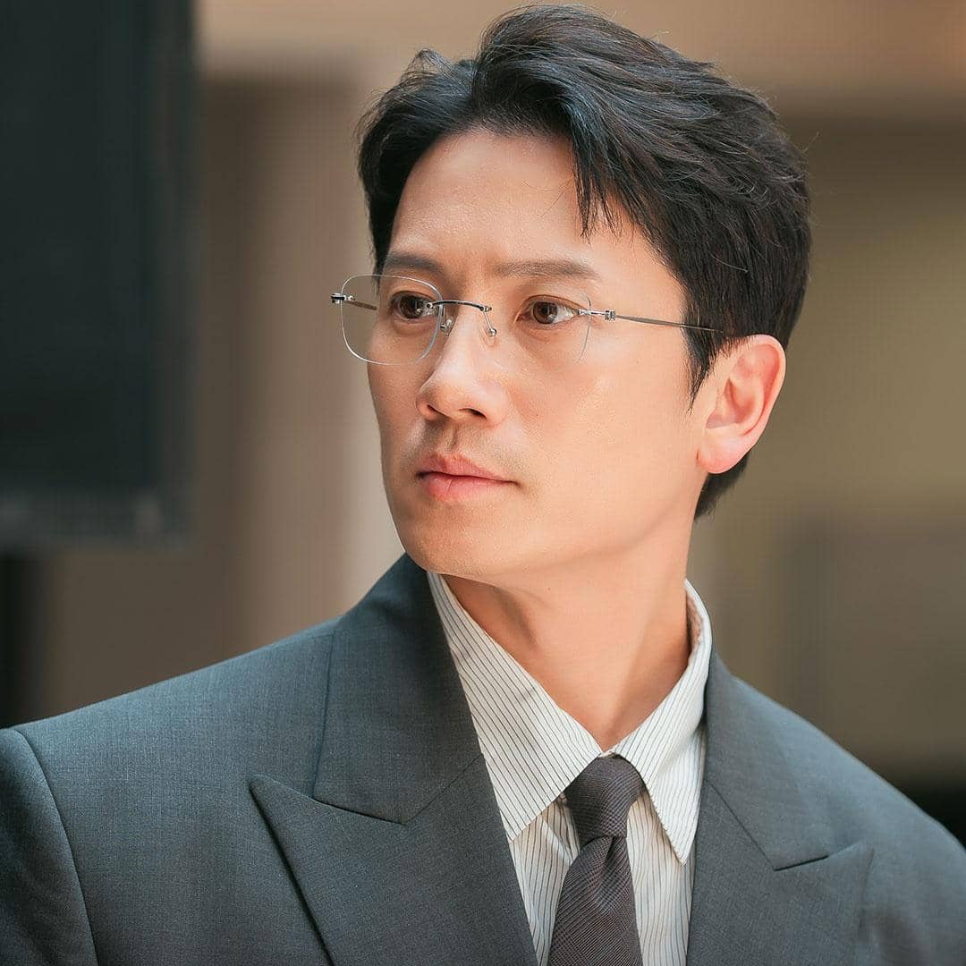 Drakor The Judge Returns 