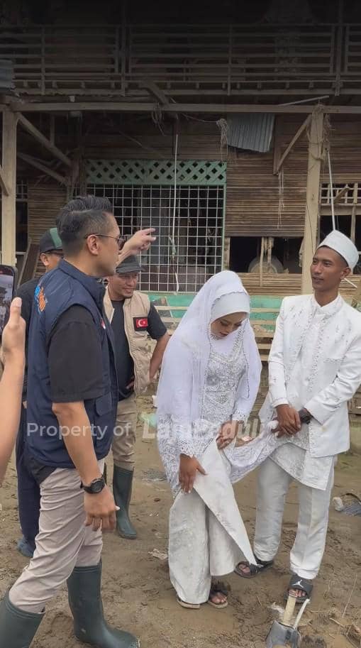 Arie Untung Saksikan Pengantin Menikah (instagram.com/lajupeduliofficial)