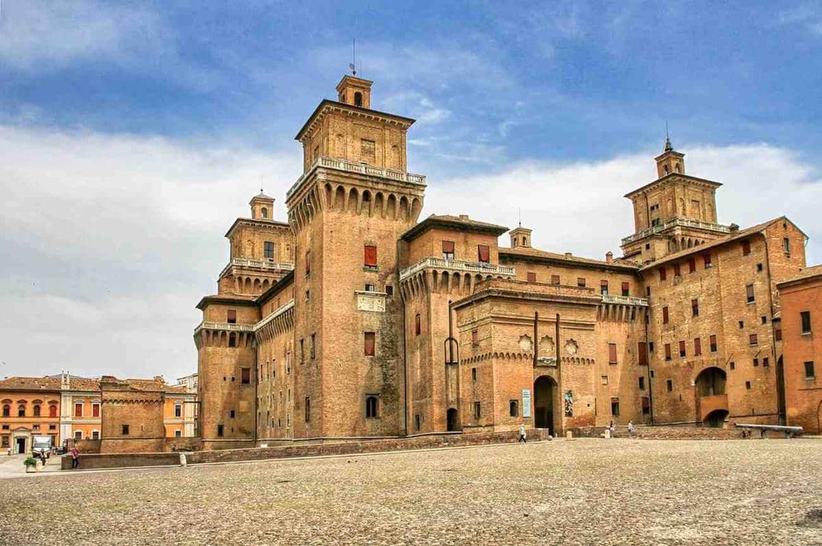 ilustrasi castello estense