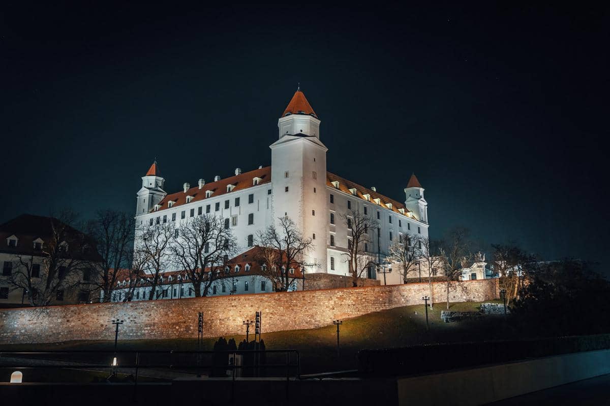 potret Kastil Bratislava