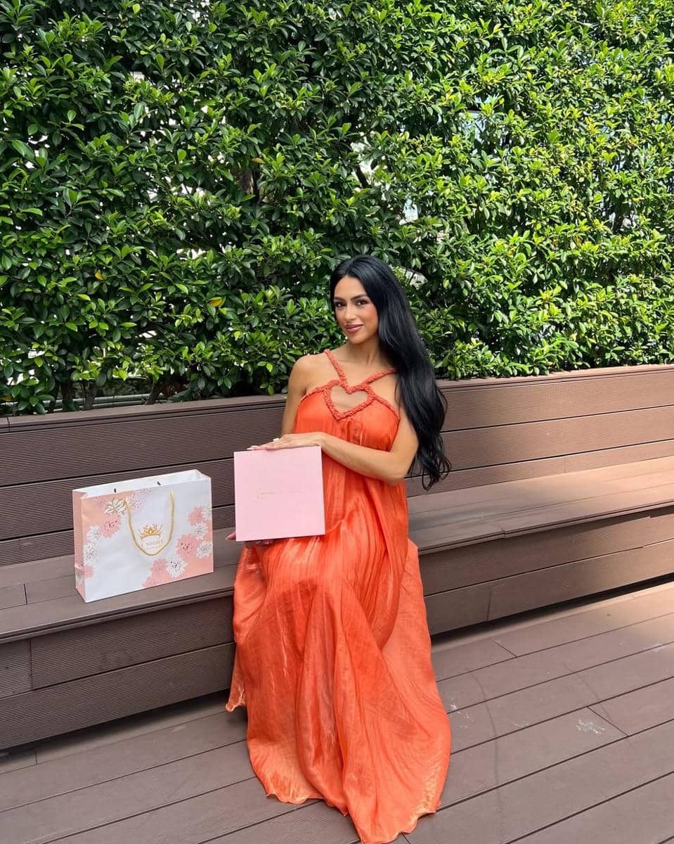 potret Francely Lopez, Miss Cosmo Kepulauan Virgin AS 2025