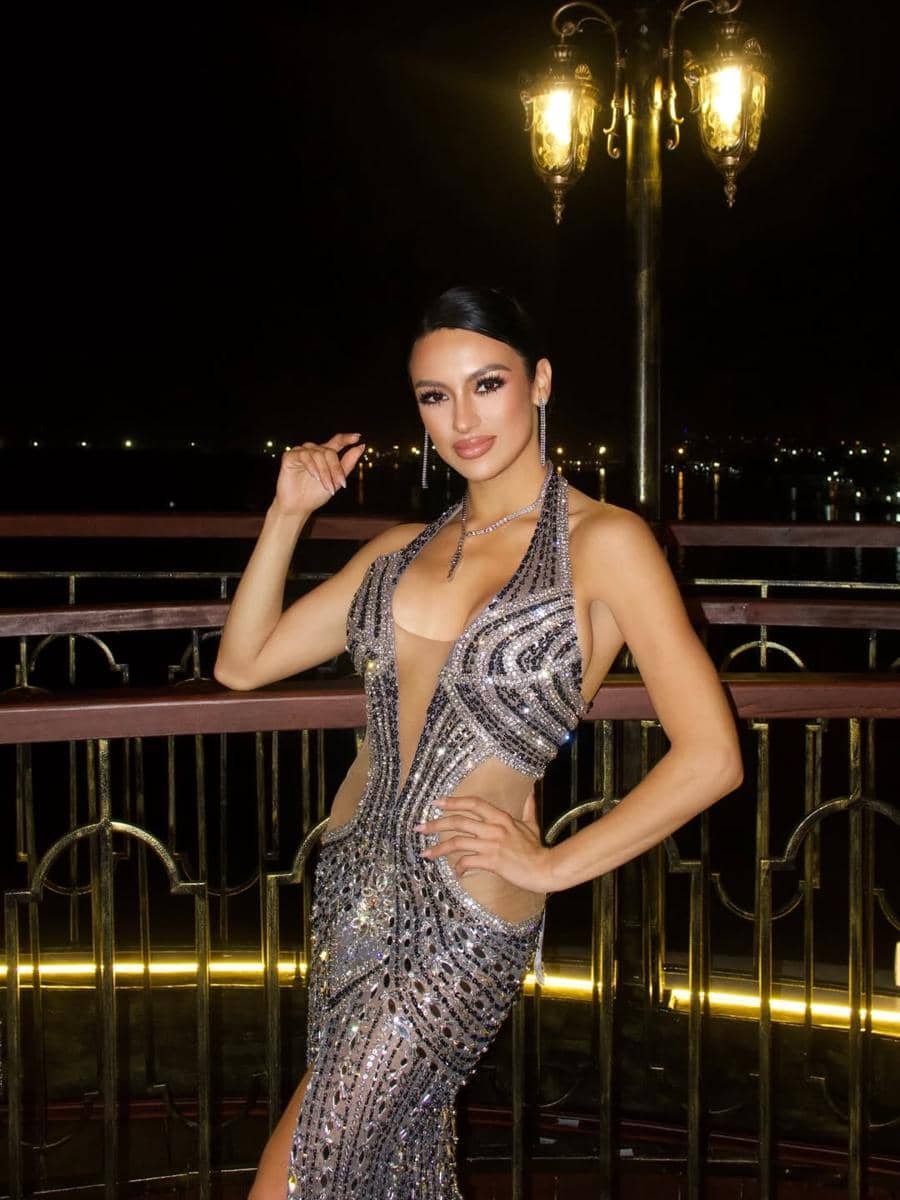 potret Francely Lopez, Miss Cosmo Kepulauan Virgin AS 2025