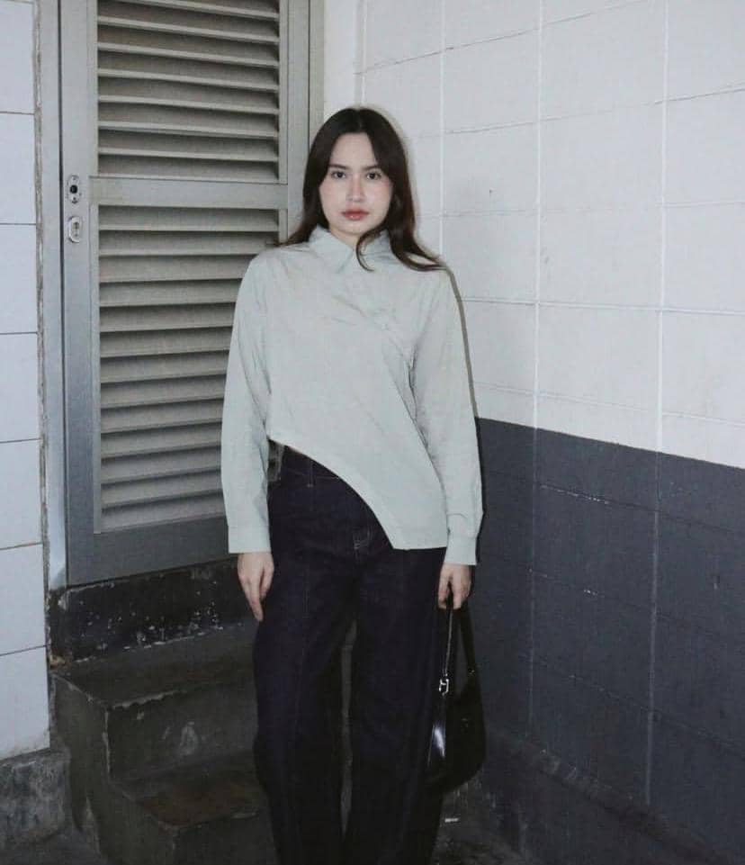 potret Satine Zaneta