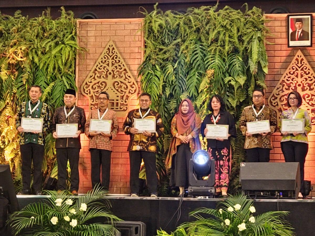 Untuk Foto Paling Atas (Pertama).jpeg