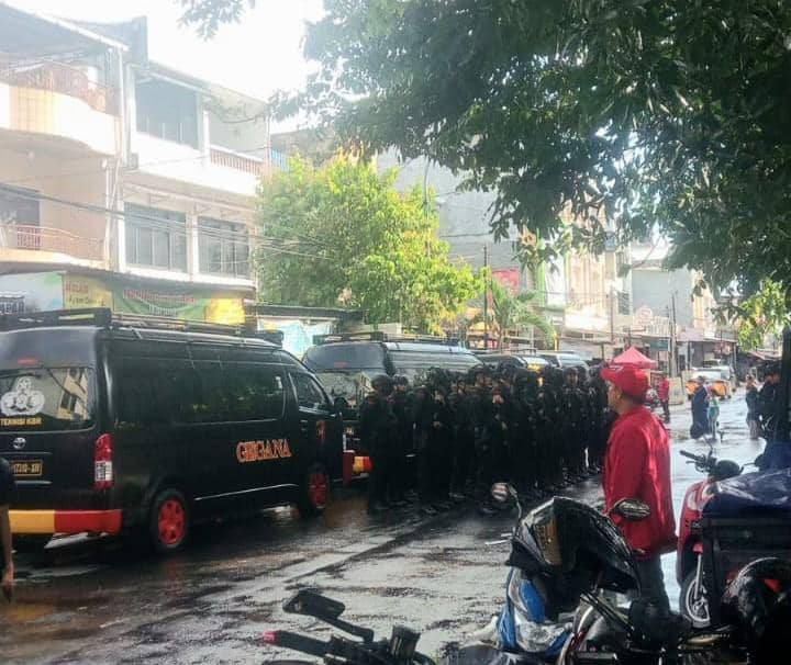 ledakan di kafe jalan sunu makassar.jpeg