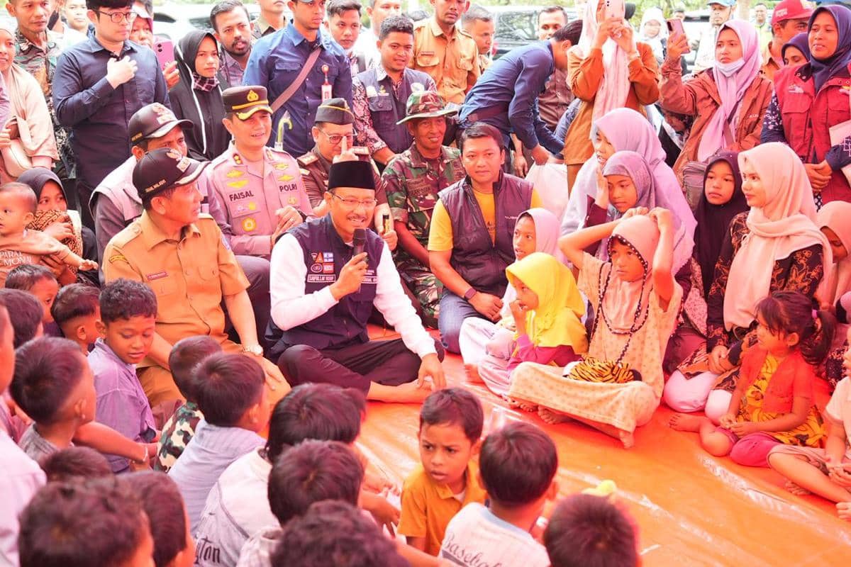 Santunan korban bencana banjir dan longsor Pidie Jaya